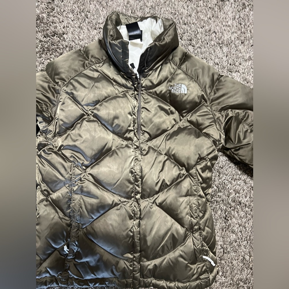 The North Face sz M puffer jacket